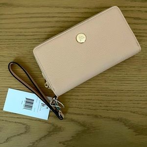 BRAND NEW Jessica Moore Wristlet wallet